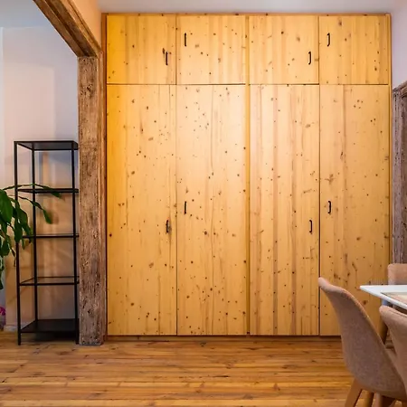 Апартаменты Center 1bd Flat With Workspace By Flat Mаnager *